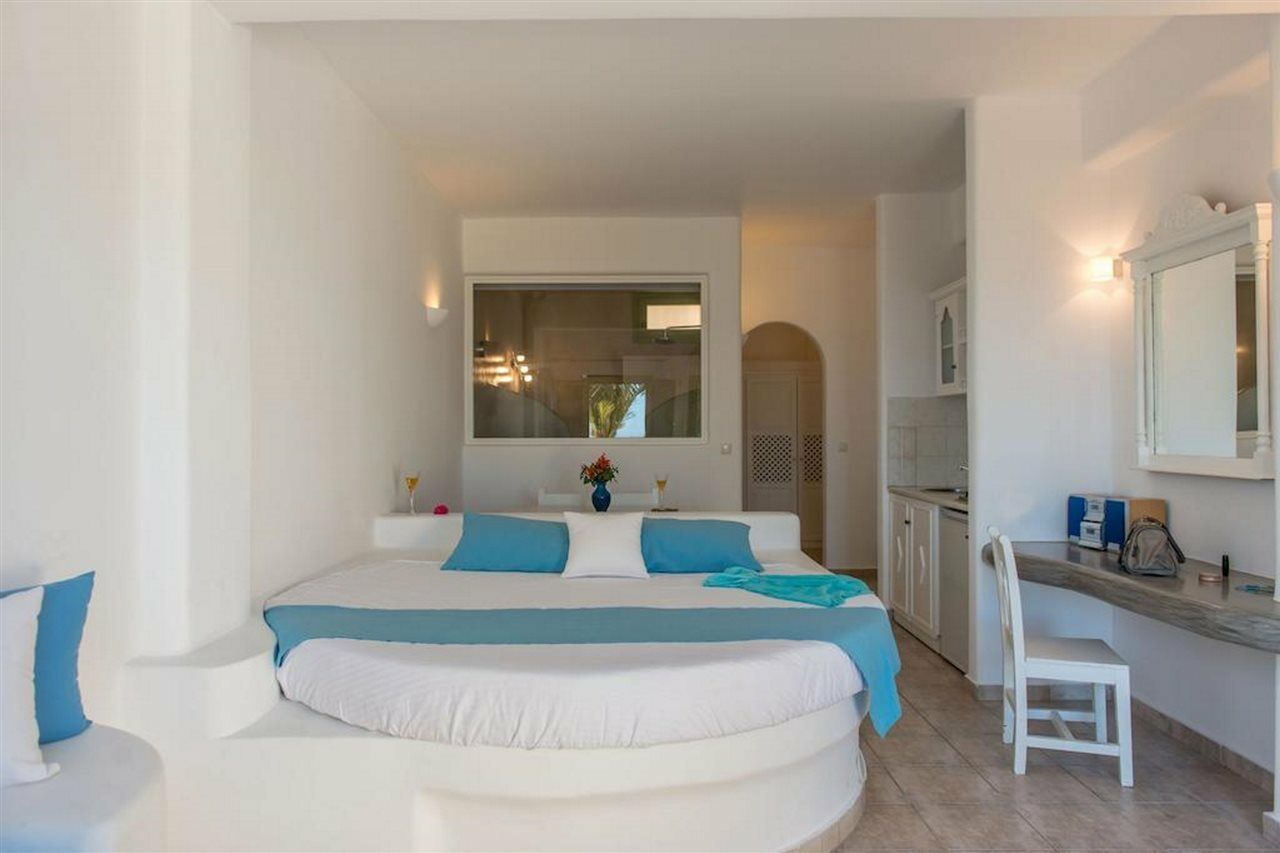 Aelia By Eltheon Apartment Imerovigli  Exterior photo